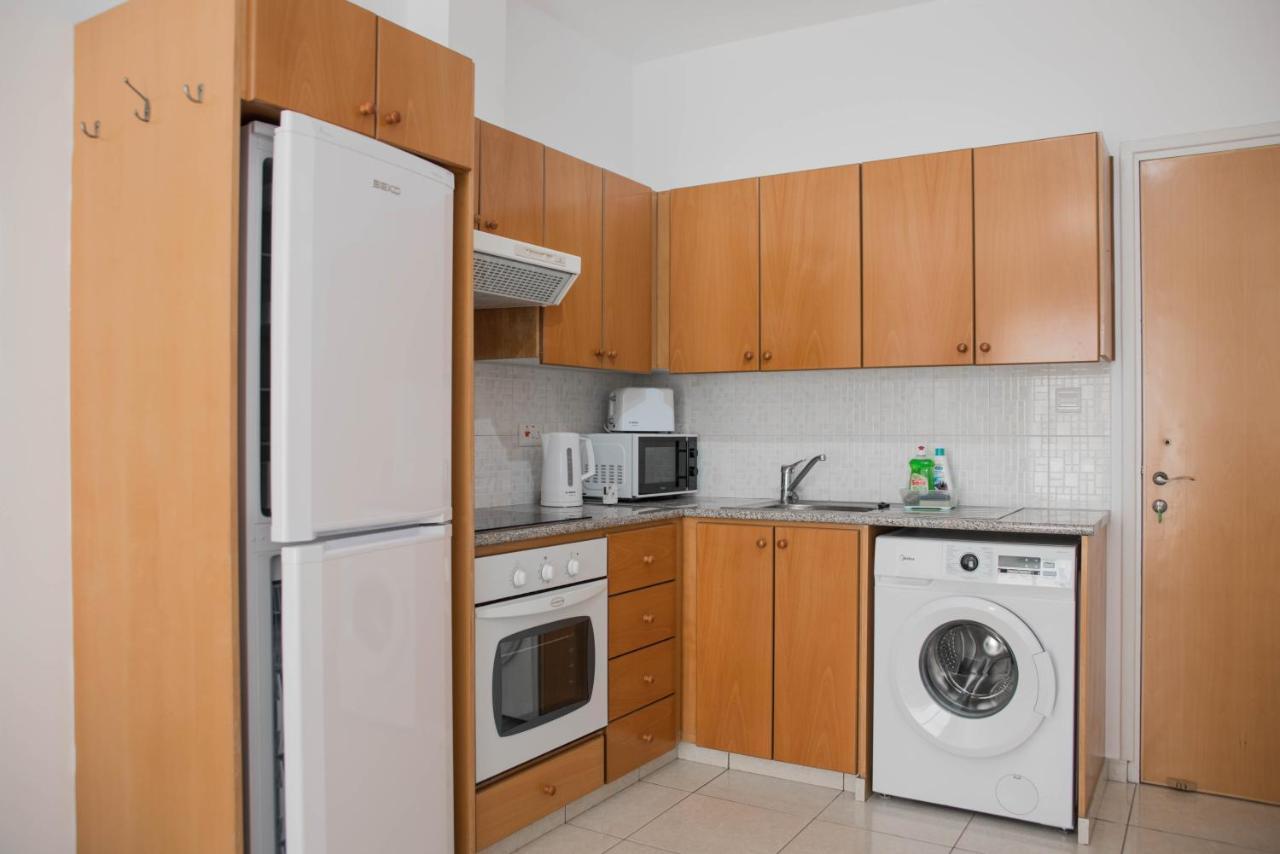 Renovated One Bedroom Apartment In Paphos With Pool מראה חיצוני תמונה
